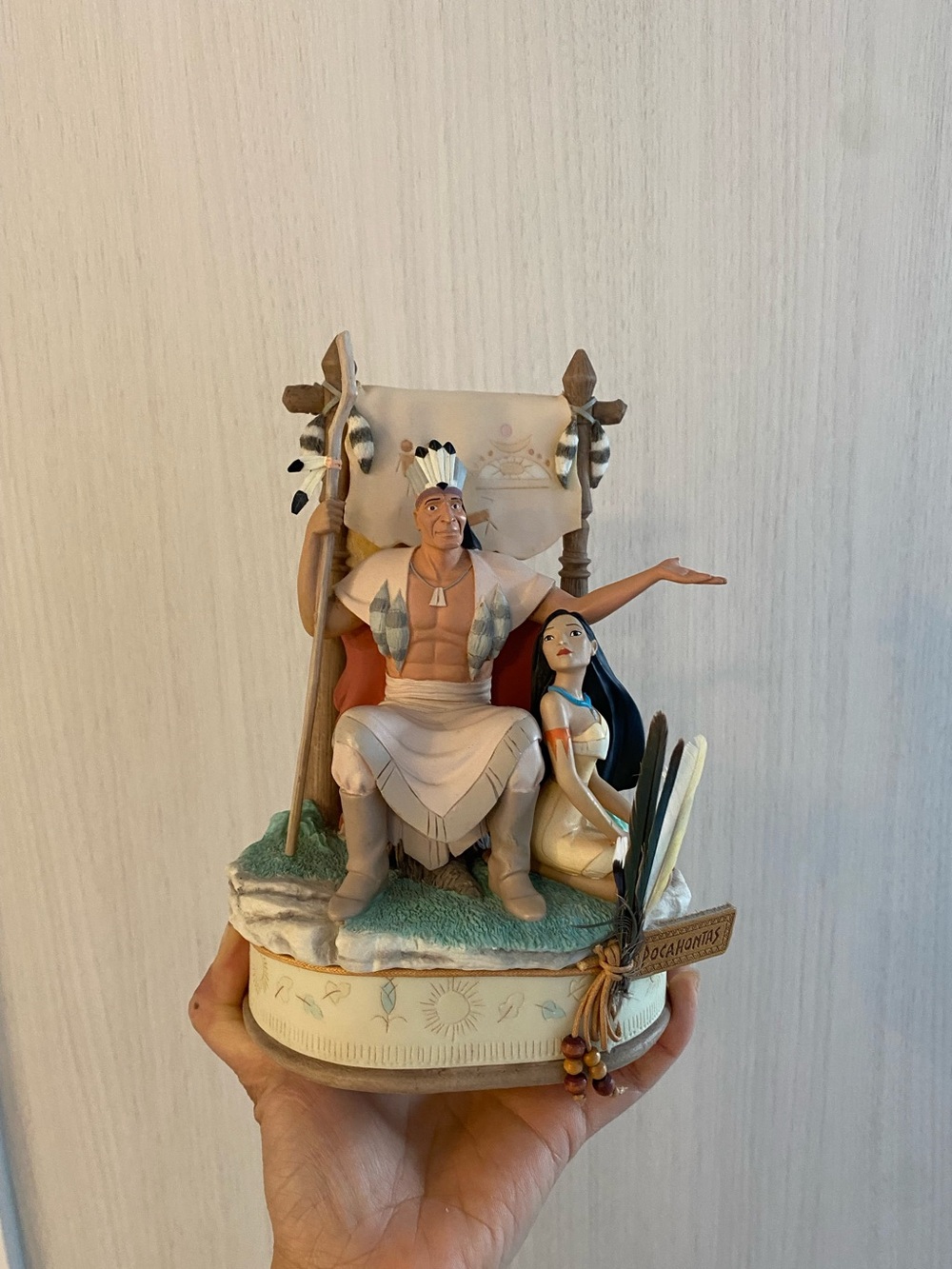 vintage 1995 Disney Pocahontas & Chief Powhatan Music Box by Enesco.